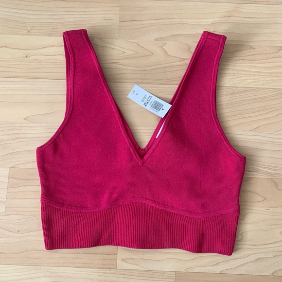 Magenta sculpt knit top - Picture 2 of 6